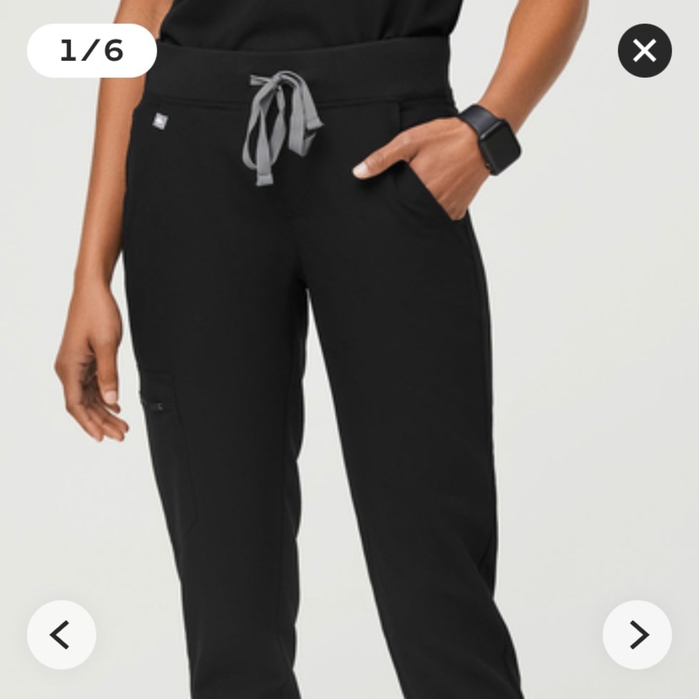 FIGS Zamora jogger scrubs